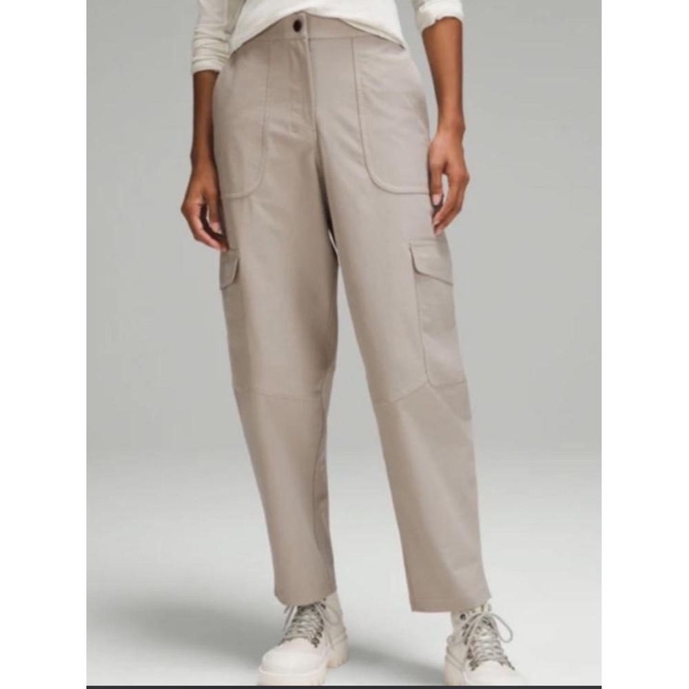 Lululemon Lab Utilitech Barrel Cargo Pants khaki High Rise Trousers Size 24